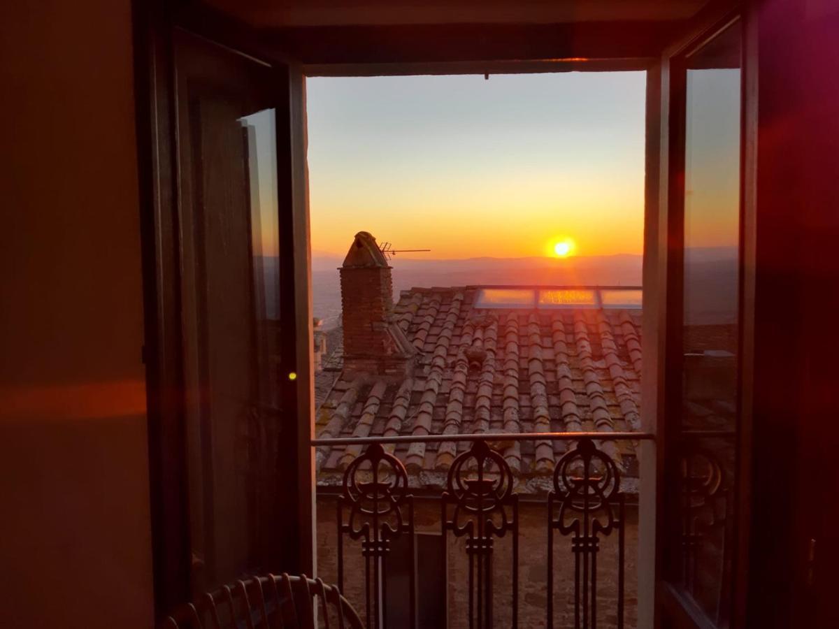 Cortona'S Rooftop Nest Exterior photo